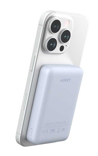 AUKEY MagFusion 10000 10000mAh Magnetic Wireless Charging Power Bank PB-MS04